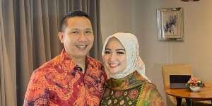 5 Penampilan Terbaru Winda Khair, Pensiun Jadi Artis usai Dinikahi Perwira TNI