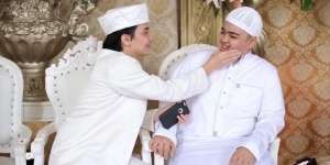 Alvin Faiz Dicibir Nikahi Mantan Istri Sahabat, Ameer Az Zikra: Semuanya Senang