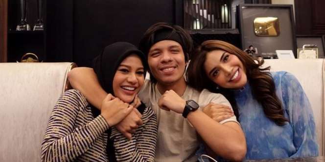 Millendaru Dijambak Aurel karena Panggil Atta Halilintar Sayang