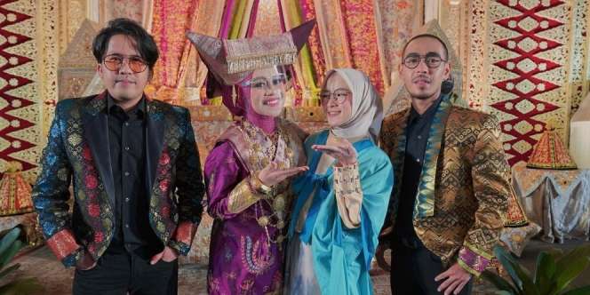 Hadir di Malam Bainai Lesti Kejora, Ayus dan Nissa Sabyan Jadi Sorotan