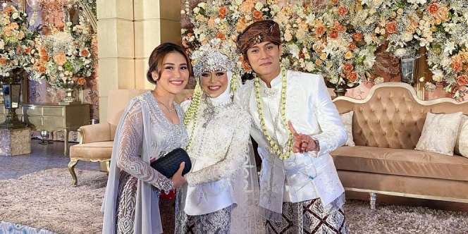 Penampilan Ayu Ting Ting di Pernikahan Lesti Kejora-Rizki Billar Tuai Pujian