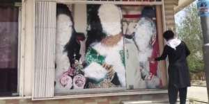 Taliban Kuasai Kabul, Poster yang Memuat Foto Wanita Mulai Dihapus