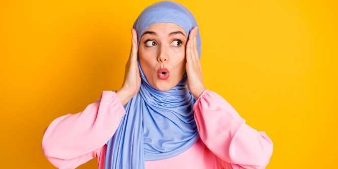 3 Tahap 'Menyiapkan' Bibir Sebelum Pakai Lipstik