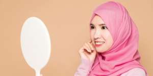 Wajah Lebih Cerah dan Glowing dengan Serum Kandungan Niacinamide 