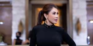 Heboh Aksi Mandi Susu Helena Lim Jadi Cibiran Netizen