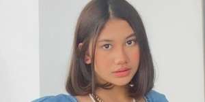 'Fall For You' Cara Marsha Lavinia Menganggumi Orang dari Jauh