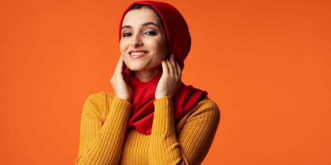 6 Tips Khusus Merawat Rambut Kering