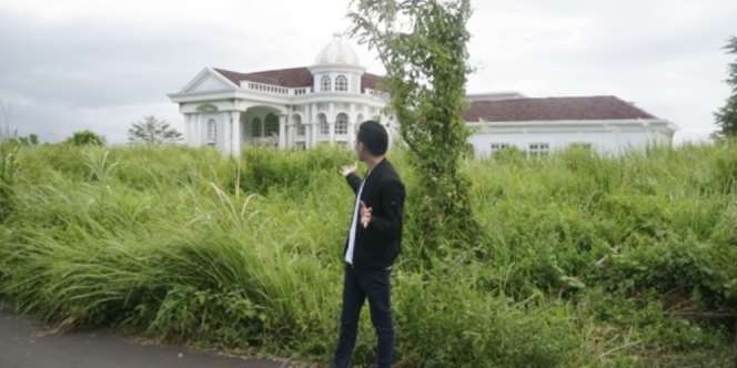 Mengintip Rumah Mewah di Minahasa Utara, Lokasinya Bikin Merinding