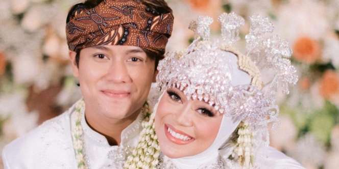5 Artis yang Tampil Cantik dengan Mahkota Siger di Hari Pernikahan