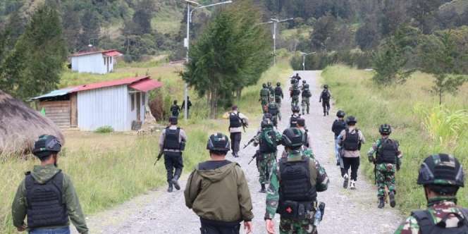 Kisah Menegangkan Prajurit Garda Depan Baku Tembak Lawan KKB Papua