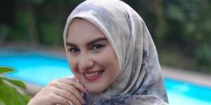 Heboh Penampilan Irish Bella Tanpa Makeup