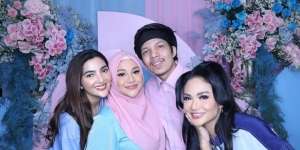 Foto Keakraban Ashanty dan Krisdayanti Bikin Hati Adem