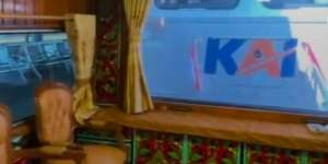 Penampakan Kereta `Sultan` KAI Bertarif Rp25 Juta, Ada Kasur& Ruang Rapat