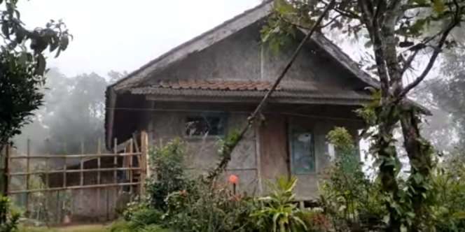 Kisah Pasutri 25 Tahun Hidup di Gubuk Dalam Hutan Ciamis Jauh dari Pemukiman
