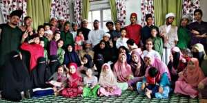 Viral, Keluarga Ini Punya 24 Anak dan Semuanya Mondok di Pesantren