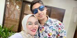 Medina Zein Balik Tanya Nasib 9 Tas yang Ditahan Crazy Rich Surabaya Uci Flowdea