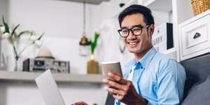 Modal Jualan Online, Pengusaha Sambal Roa Ini Sukses Raup Omzet Puluhan Juta 