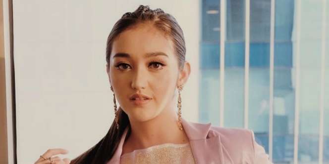 Pakai Gaun Elegan, Ranty Maria Disebut Bak Miss Universe