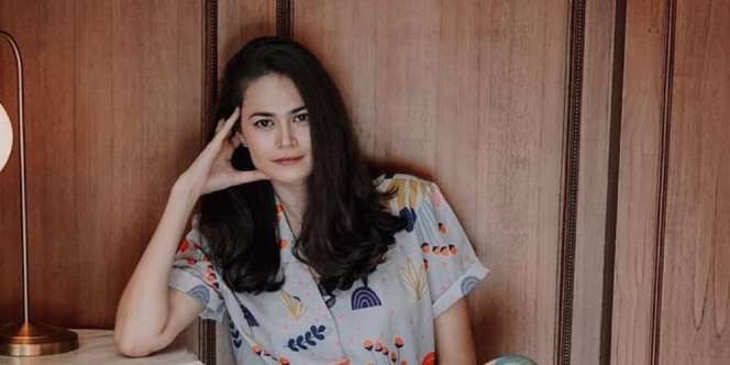 Pamer Foto Masa Kecil, Sabai Morscheck: Bjorka Versi Cewek