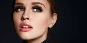 Ternyata Ini Cara Bersihkan Eyelash Extensions Tanpa Merusaknya