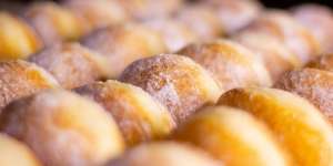 Usung Resep Kue Homemade, Pawon Cekcok Siap Berlabuh ke Tim Manis Surabaya