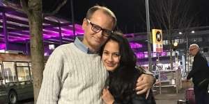 Sedih Banget, Pevita Pearce Terancam Tak Bisa Hadiri Pemakaman Sang Ayah