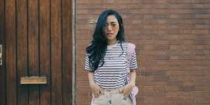 OOTD Rachel Vennya di New York, Pakai Kaus Rp88 Ribu Tenteng Tas Rp26,5 Juta