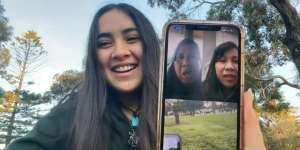 Viral Bule Cantik Fasih Berbahasa Sasak