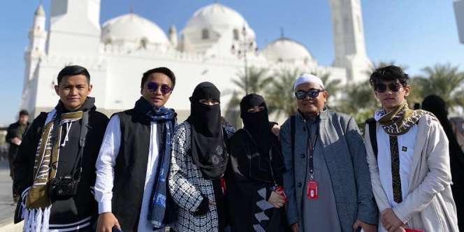 Heboh Tudingan Penyimpangan Seksual Suami, Ibu Taqy Malik: `Sudah Qadarullah`