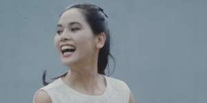 5 Pesona Istri Soekarno Ratna Sari Dewi, Cantik ga Ketulungan!