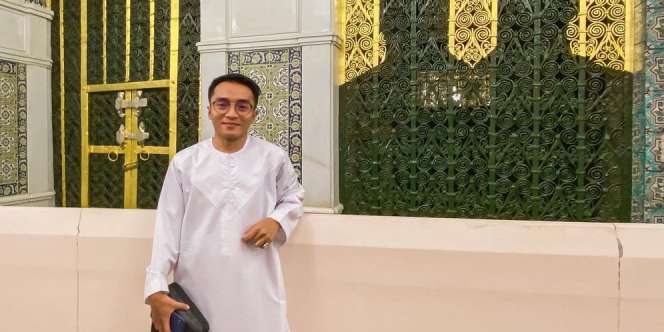 Tak Tahu Ayah Nikah, Taqy Malik: 'Saya Percaya Surga Masih di Telapak Kaki Ibu'