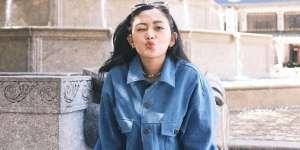 Bikin Netizen Heboh, Rachel Vennya Pakai Baju Renang Rp17 Juta!