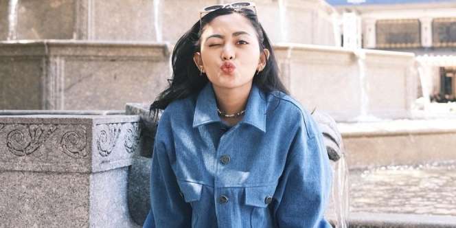 Bikin Netizen Heboh, Rachel Vennya Pakai Baju Renang Rp17 Juta!