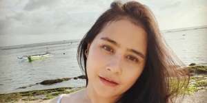Potret Prilly Latuconsina Selama Liburan ke Bali