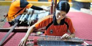 3 Tips Bangkit dari Bisnis yang Lesu dari Pemilik Songket Beromzet Puluhan Juta
