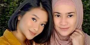 Putri Ikke Nurjanah dan Aldi Lulus FHUI Berpredikat Cum Laude, Membanggakan!