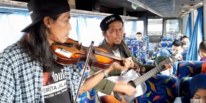 Viral Pengamen Berpenampilan Sangar Lantunkan Sholawat