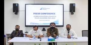 UIII Gelar Kuliah Perdana 27 September 2021