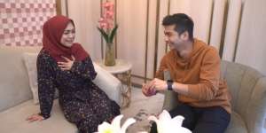 Lihat Cincin Pesanan Teuku Ryan, Ria Ricis Syok Sampai Nangis Lihat Bentuknya