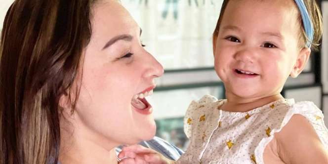 Curhat Mona Ratuliu Urus 5 Anak Selama Pandemi