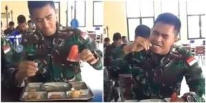 Dikira Mau Makan Semangka, Tentara Ini Lakukan Aksi yang Bikin Gigi Ngilu
