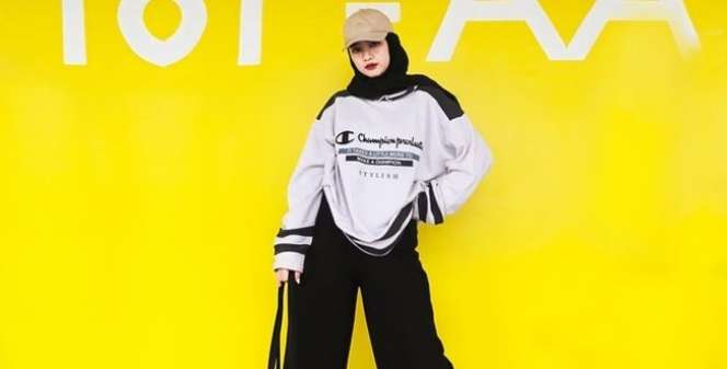 Tutorial Menggunakan Topi untuk Kamu yang Berkerudung