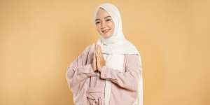 Bikin Penampilan Memesona, Intip 4 Rahasia Makeup ala Korea Bernuansa Pink Ini