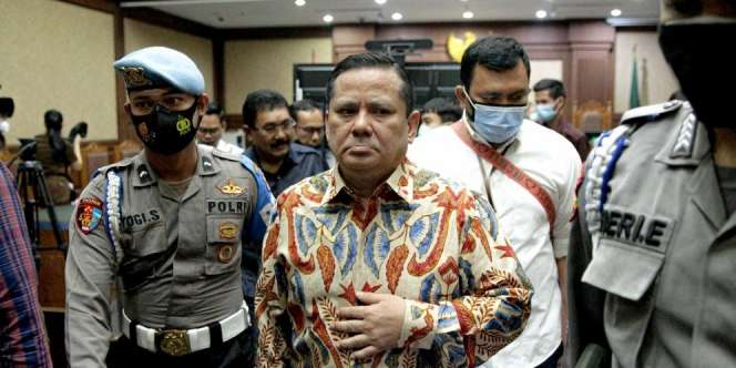 Irjen Napoleon Bonaparte Jadi Tersangka Penganiayaan M Kece