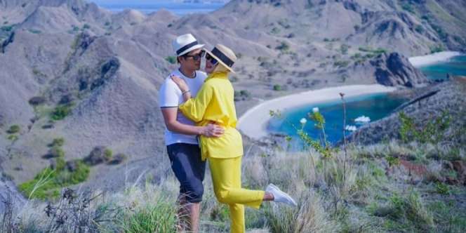 Liburan ke Labuan Bajo, Busana Syahrini Jadi Sorotan