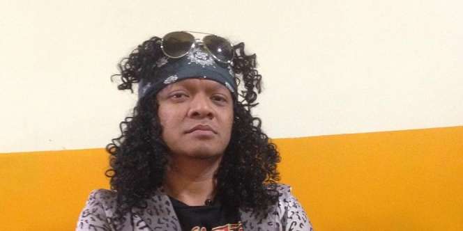 Lama Tak Muncul, Candil Eks Vokalis Seurieus Kini Jualan Burger