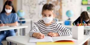 Anak Kembali Sekolah Tatap Muka? Persiapkan 4 Hal Ini