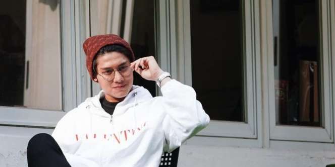 Rizky Billar Sapa Calon Buah Hatinya di Kandungan Lesti: Si Utun Lagi Malu