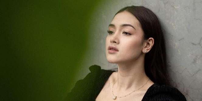 NGOBRAS: Prinsa Mandagie, Cerita di Balik Video Musik Berhenti Mengerti