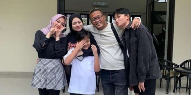 Penampakan Villa Mewah Sule di Puncak, Harganya Bikin Melongo!